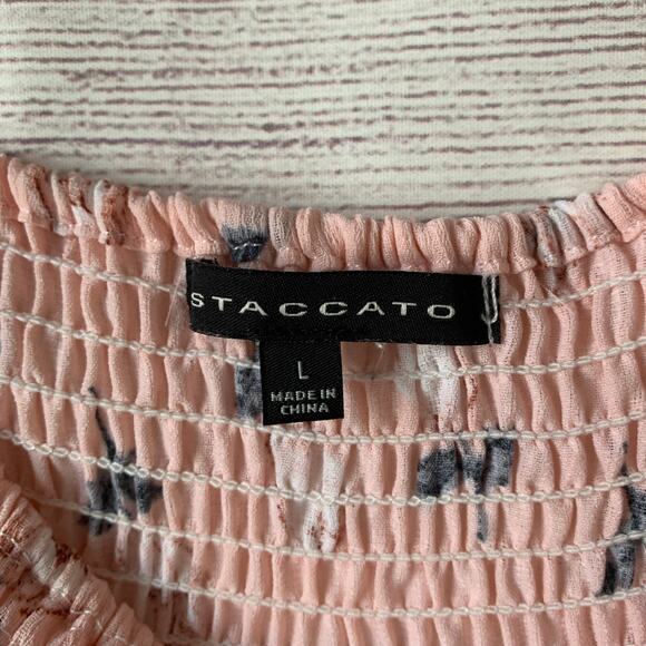 Staccato Pink Floral Short Sleeve Blouse Smocked Neckline Size Large - Picture 8 of 11